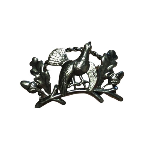 53. Tetřev, větev v půlkruhu