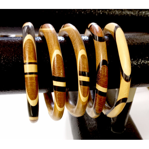 Náramek dřevo - buvolí roh