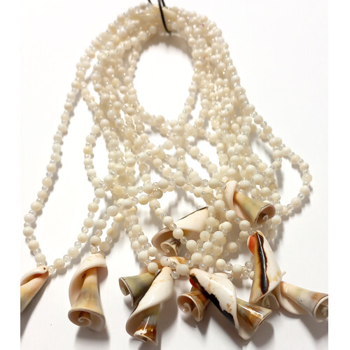 Náhrdelník mušle zvonec