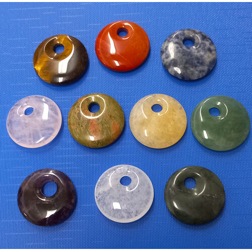 Přívěsek kámen donut prům.3cm