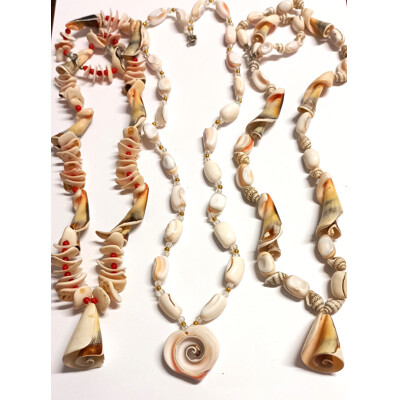 Náhrdelník z mušlí