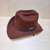 Klobouk S hnědý