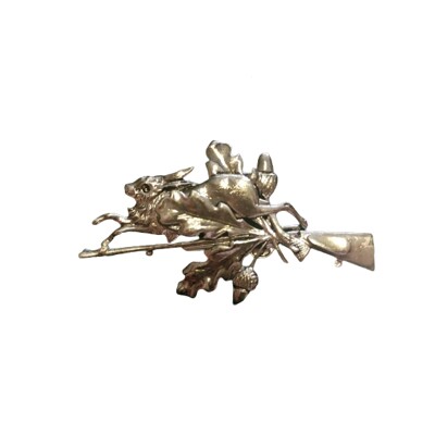 33. Zajíc, puška, žalud