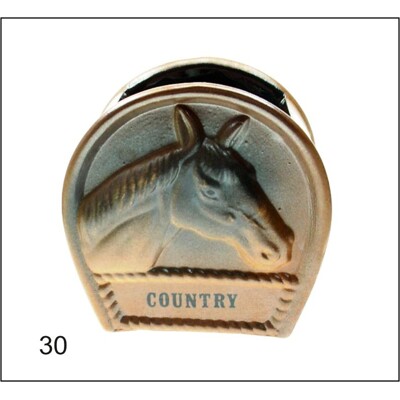 30. Stojan na ubrousky motiv kůň