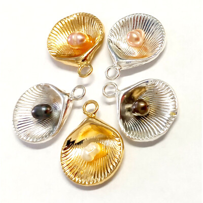 Přívěsek perla v mušličce