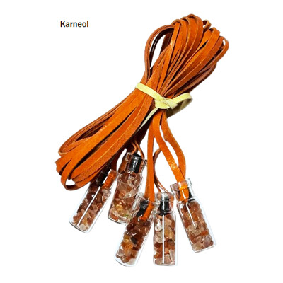 Lahvička na koženém řemínku, výběr